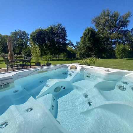 L'Oasis Des Pyrenees Villa Campuzan Eksteriør billede