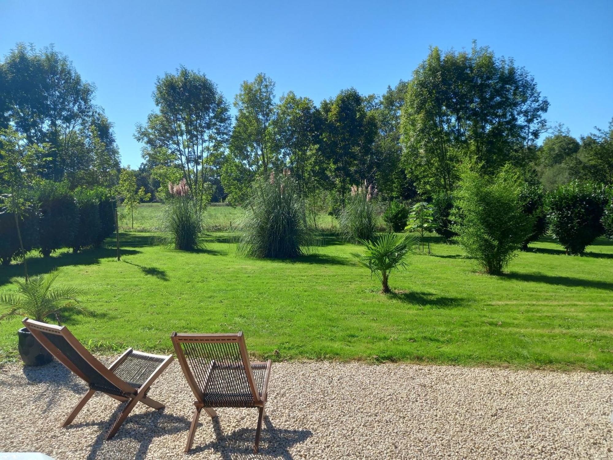 L'Oasis Des Pyrenees Villa Campuzan Eksteriør billede